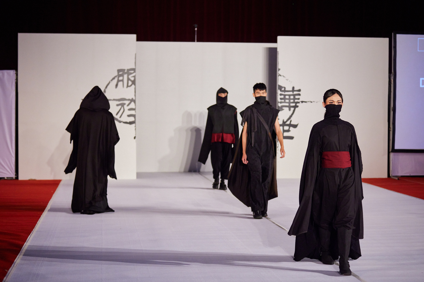 Dark Watcher－陳育哲